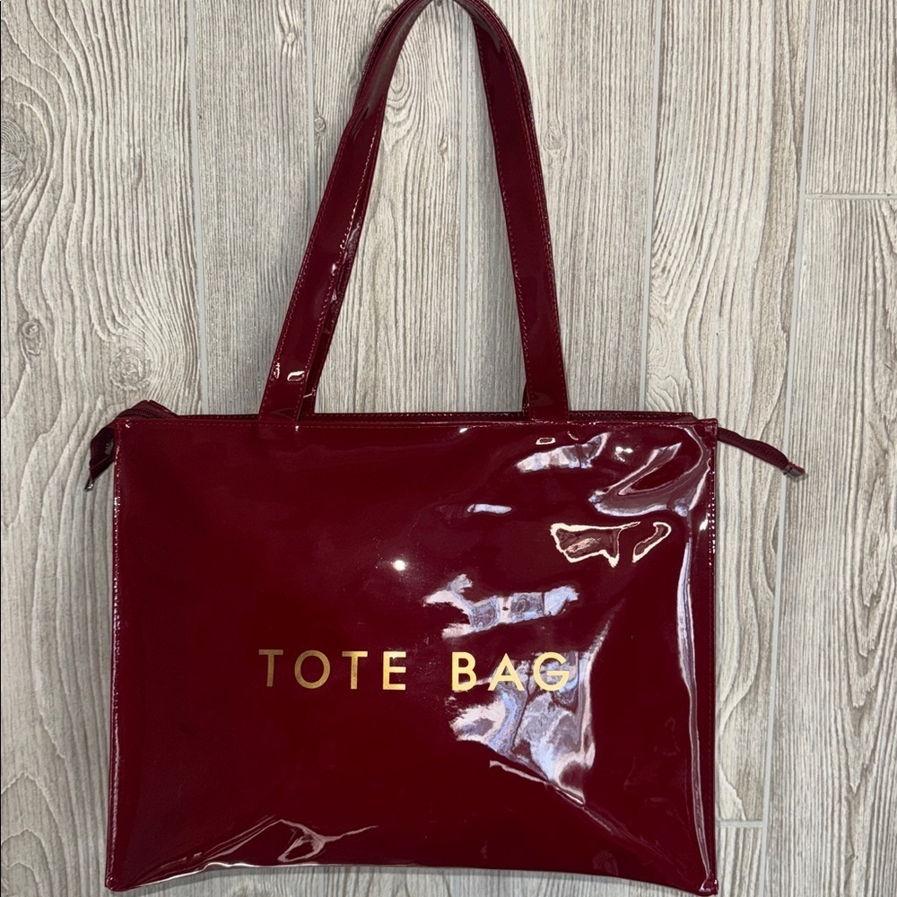 Glossy Red Tote Bag with Gold Lettering the perfect traveling bag - Picture 7 of 8